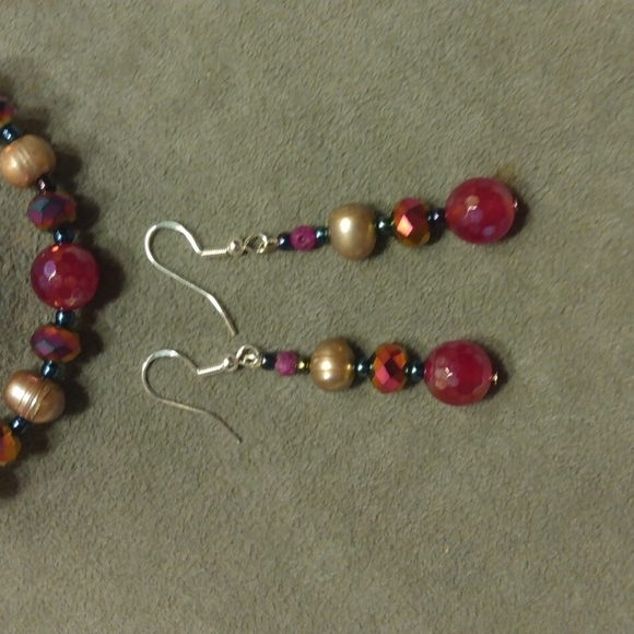 Handmade beaded bracelet set - Picture 2 of 3